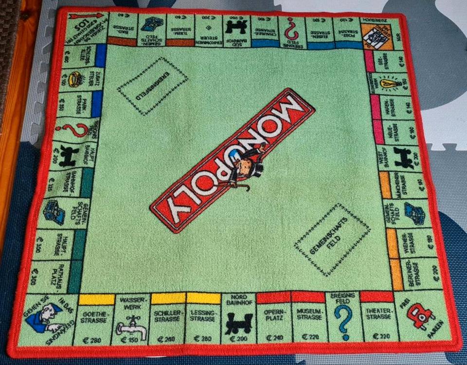 Monopoly Spielmatte Spielteppich mit vollst. Spielzubehör in Uhlstädt-Kirchhasel