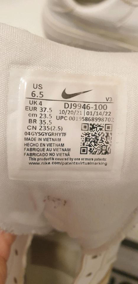 Schöne Nike Air Force 1 in Gr. 37,5 US 6,5 Gebraucht aber gut in Elsenfeld