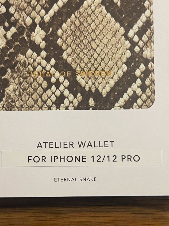 Ideal of Sweden I Phone 12 / 12 PRO NEU Wallet in Dortmund