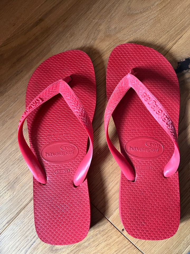 Havaianas rot Größe 37/38 in Stuttgart