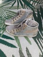 Tamaris Schuh Halbschuh Sneaker 40 Glitzer Gold Silber Niedersachsen - Stuhr Vorschau