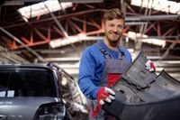 Wir suchen KFZ-Mechatroniker / KFZ Mechaniker (m/w/d) in Krefeld! Nordrhein-Westfalen - Krefeld Vorschau