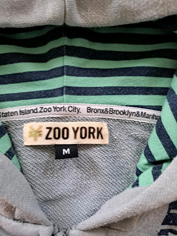 Schöne Zoo York Jacke Größe M in Leipzig