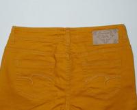 coole Jeans MANGUUN trendiges Gelb Gr.S-M  Baumwolle hüftig NEU Berlin - Pankow Vorschau