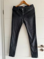 Tommy Hilfiger Jeans 30/32 grau coated Nordrhein-Westfalen - Kaarst Vorschau