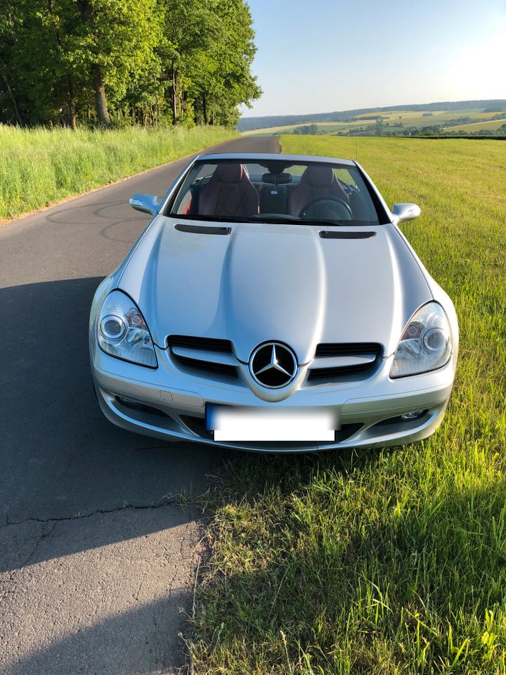 Cabrio Mercedes-Benz SLK 200 Kompressor in Burghaun