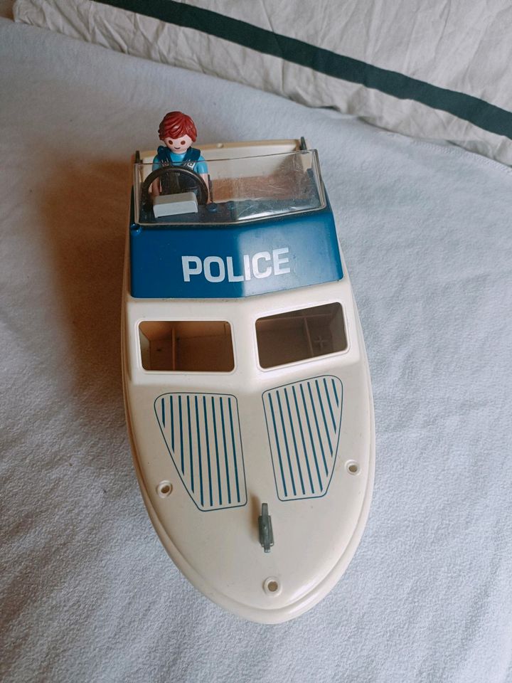 Playmobil Polizeiboot in Uhingen