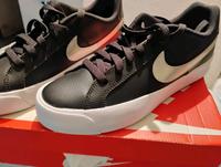 Damen  Suche Nike Court Royale Bayern - Regensburg Vorschau