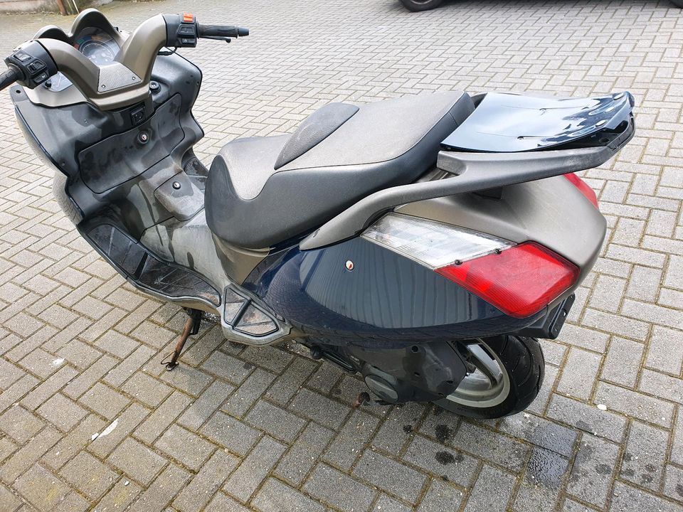 Aprilia atlantic Teile 125 200 300 500 in Duisburg