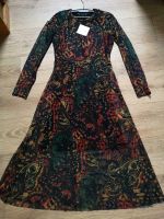 Desigual Midi-Kleid im Slim Fit mit Schmetterlingen Baden-Württemberg - Reutlingen Vorschau