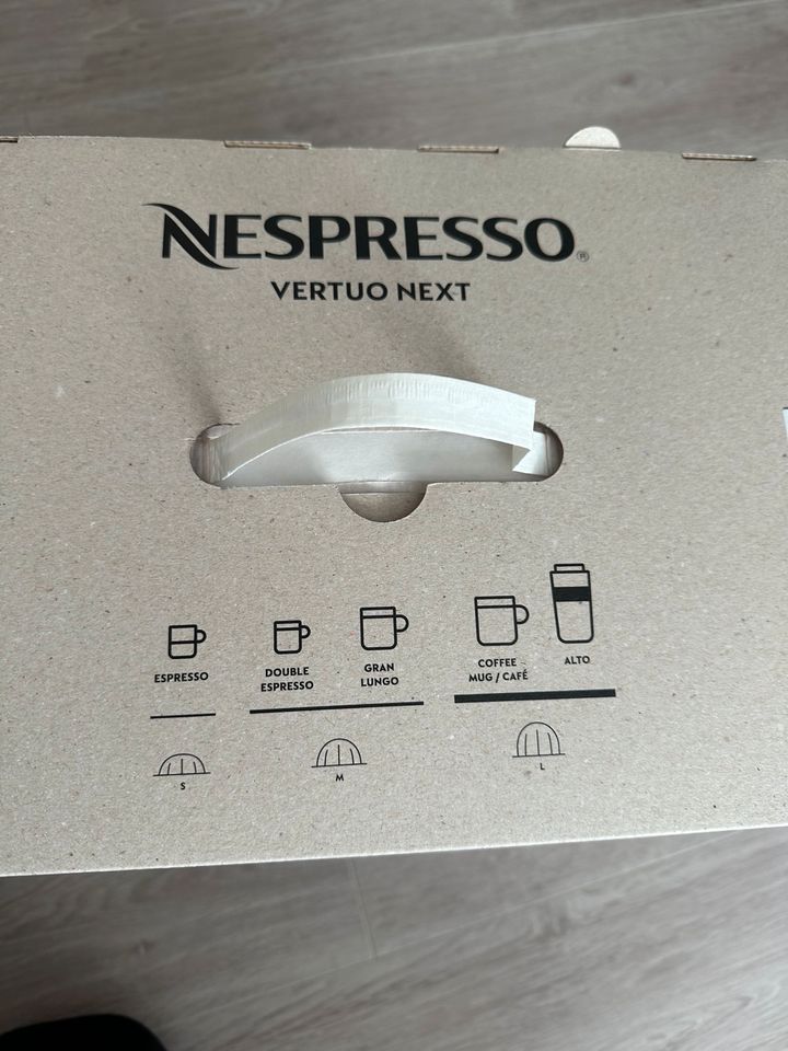 Nespresso vertuo next kaffeemaschine neu ovp grau kaffekapseln in Bergisch Gladbach
