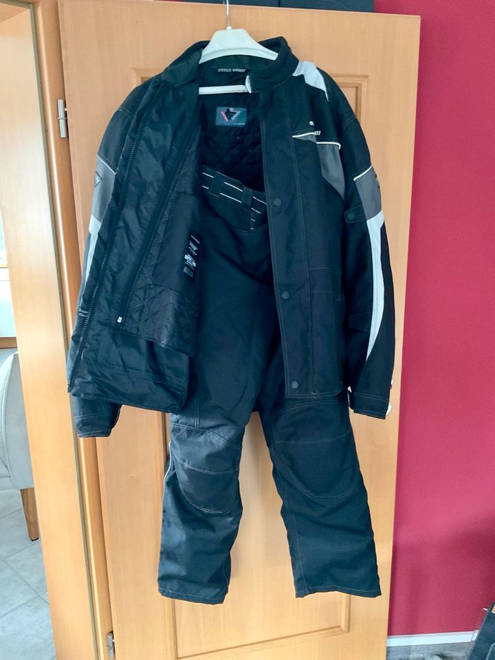 Biker- Jacke  mit Hose Größe 58/60 in Legau