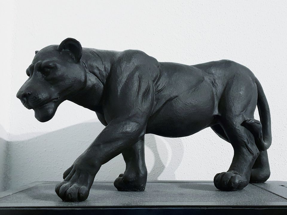 Schwarzer Panther Figur Skulptur Kunststein Neuwertig in Ingelheim am Rhein