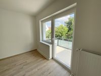 Balkon und Tageslichtbad: renovierte 3-Zimmer-Wohnung frei! Nordrhein-Westfalen - Rheda-Wiedenbrück Vorschau