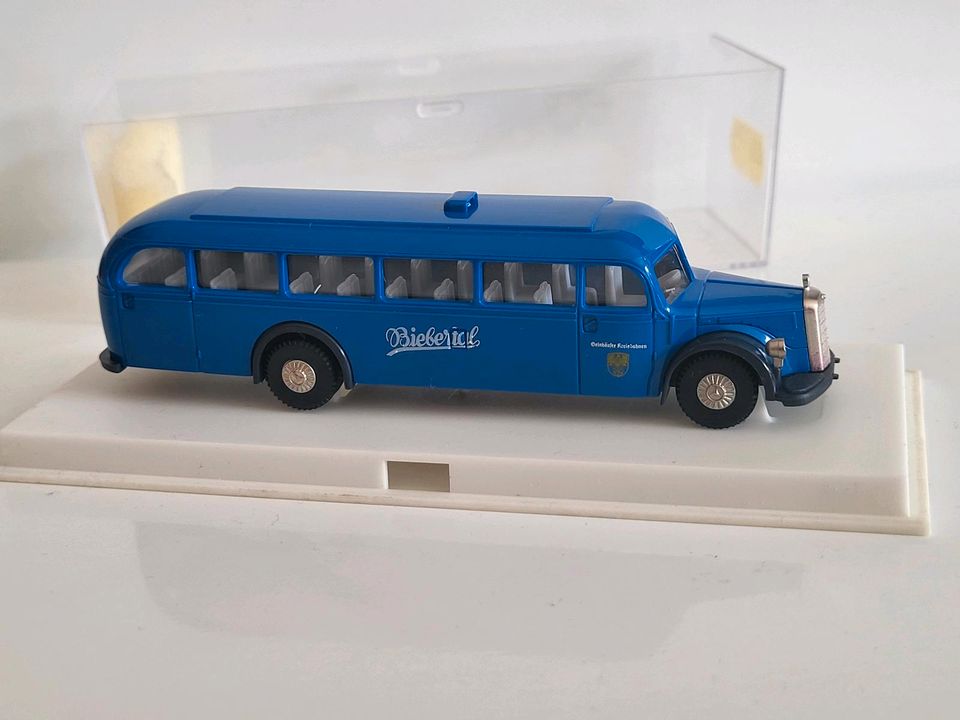 Brekina 1:87 MB O 5000 Reisebusse in Schönaich