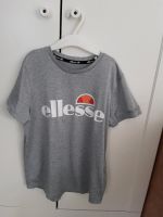 Ellesse Shirt Trikot Sport ca 140 grau Bayern - Bergrheinfeld Vorschau