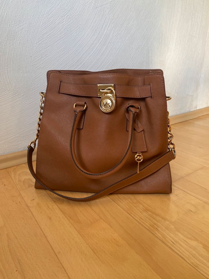 Michael Kors Hamilton Handtasche Leder Braun Gold in Bochum