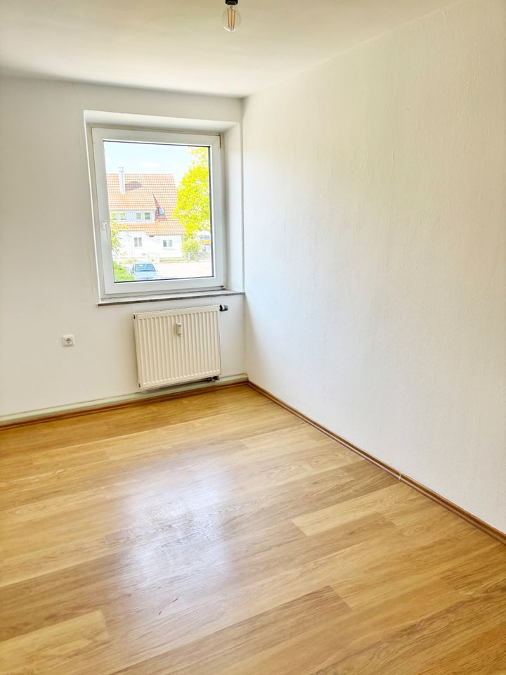 Helle, freundliche, 2,5 Zimmer Wohnung in Lauf a.d. Pegnitz