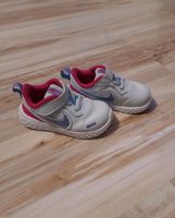 Nike Hallenschuhe/Turnschuhe Gr. 23,5 - wie neu! Bayern - Thyrnau Vorschau