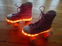 Wunderschöne LED Playlife Rollschuhe in Größe 34/35, NEU Sachsen-Anhalt - Güntersberge Vorschau