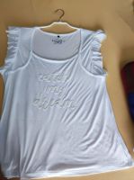 Damen T-Shirt weiss kurzarm Größe XL mit Rüschenärmel sehr schick Bayern - Nordendorf Vorschau