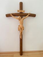 Jesus am Kreuz aus Holz-Handarbeit geschnitzt-Kruzifix-77x40cm Bayern - Weiden (Oberpfalz) Vorschau