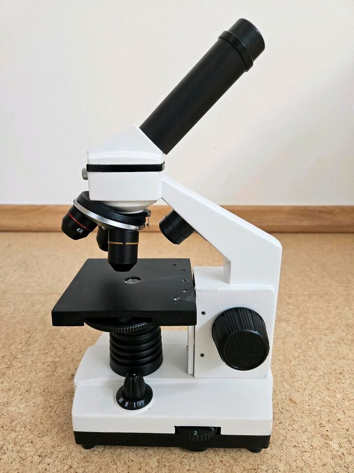 Mikroskop Xsp-42 in Stockelsdorf