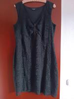 Schwarzes Damen Spitzenkleid von Yessica in 44/46 Niedersachsen - Gehrden Vorschau