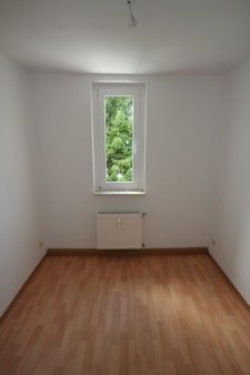 +++GEMÜTLICHE WOHNUNG IM GRÜNEN+++ in Oberlungwitz