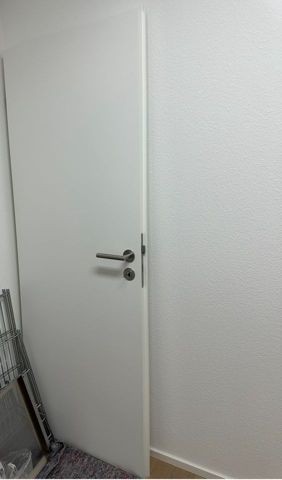Tür Innentür neu ohne Zarge Zimmertür Edelstahl Türdrücker Klinke in Düsseldorf