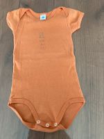 Kurzarm- Body orange von Petit Bateau Größe 80 Niedersachsen - Moormerland Vorschau