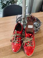 Jana Sneaker Schuhe rot Lack Einlagen geeignet wie neu Halbschuhe Rheinland-Pfalz - Hackenheim Vorschau