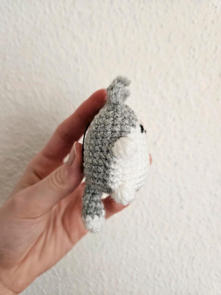Gehäkelte Hunde Schlüsselanhänger Handgemacht Deko Geschenk in Obersüßbach