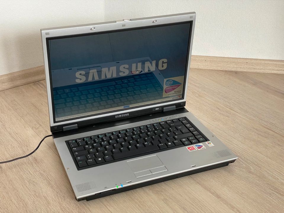 Samsung NP-R50 2GB 80GB Ubuntu in Schloß Holte-Stukenbrock