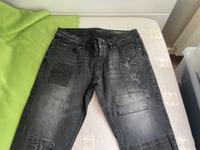 edc by Esprit Jeans schwarz skin fit Größe 29/34 Niedersachsen - Herzberg am Harz Vorschau