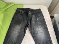 edc by Esprit Jeans schwarz skin fit Größe 29/34 Niedersachsen - Herzberg am Harz Vorschau