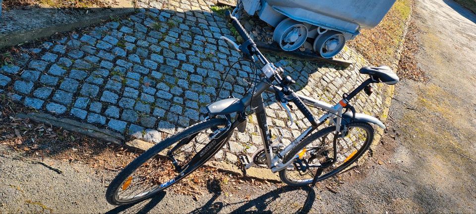 Bulls Sport 400c Trekkingbike 28 Zoll Rahmenhöhe 24" in Salzgitter