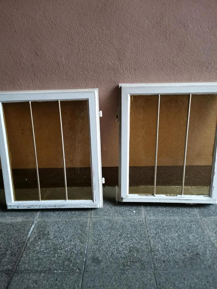 6 Alte Holzfenster mit Bleiverglasung in Malsch