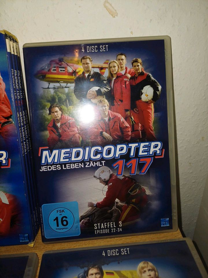 MEDICOPTER 117 DVDS in Selters