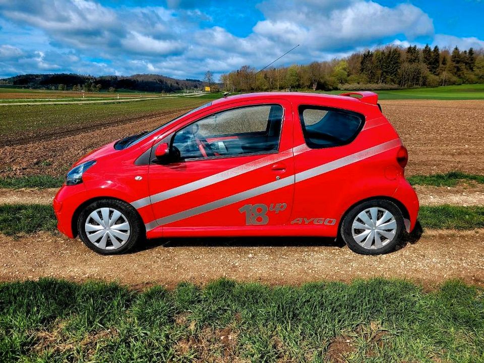 Toyota Aygo Cool 1.0 in Engstingen
