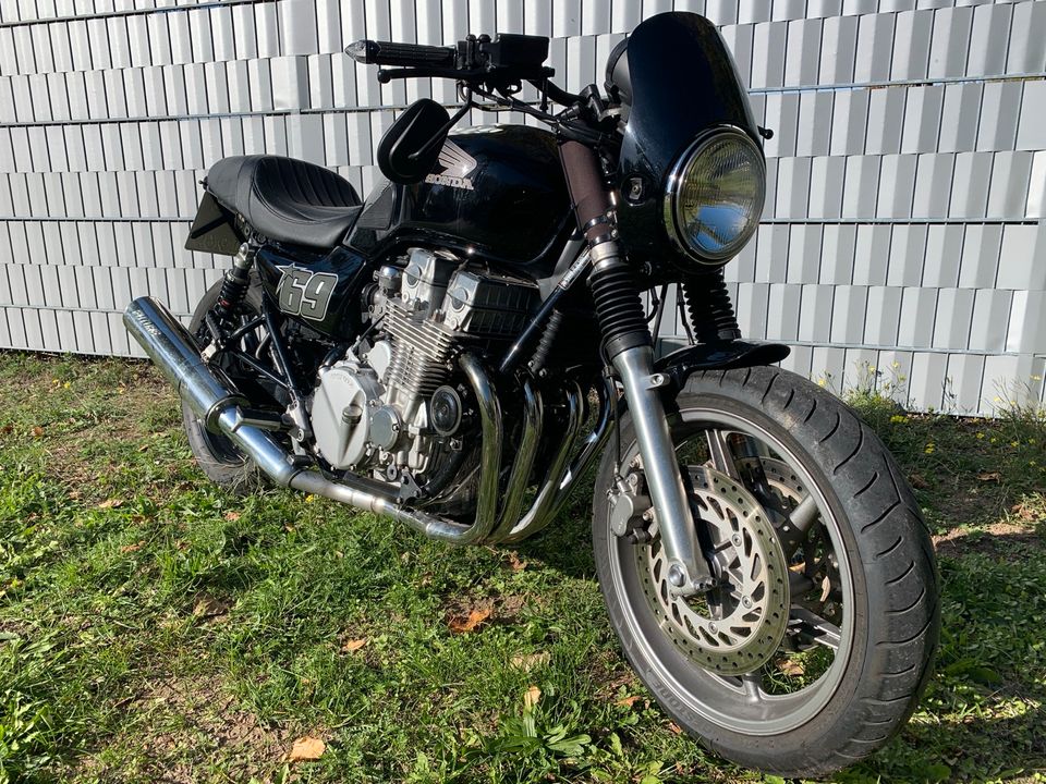 Honda CB750 Sevenfifty RC42 Seven Fifty Caferacer Roadster Naked in Magdeburg