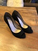 NEU Bronx Pumps high heels peeptoes Leder schwarz 37 München - Maxvorstadt Vorschau