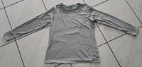 Benetton grau Langarmshirt Longsleeve Gr. XL  neuwertig Hessen - Schmitten Vorschau