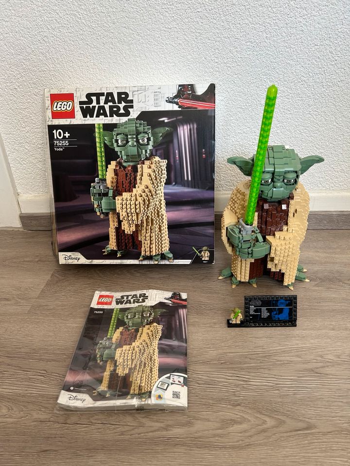 Lego Star Wars Yoda Figur  75255 in Wetzlar