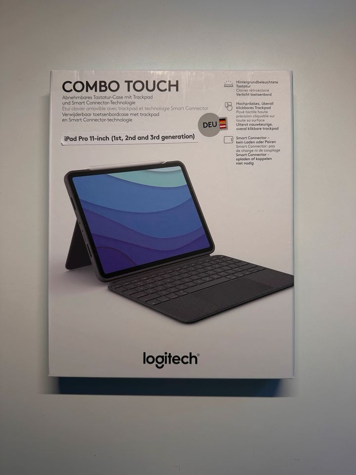 Logitech Combo Touch für IPad Pro 11 Zoll sehr guter Zustand in Berlin