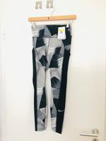 Nike Leggins Muster schwarz Gr S statt 100 eur Yoga Baden-Württemberg - Leonberg Vorschau