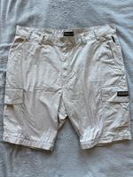 NAPAPIJRI Hose / Shorts Größe 40 Sachsen - Riesa Vorschau
