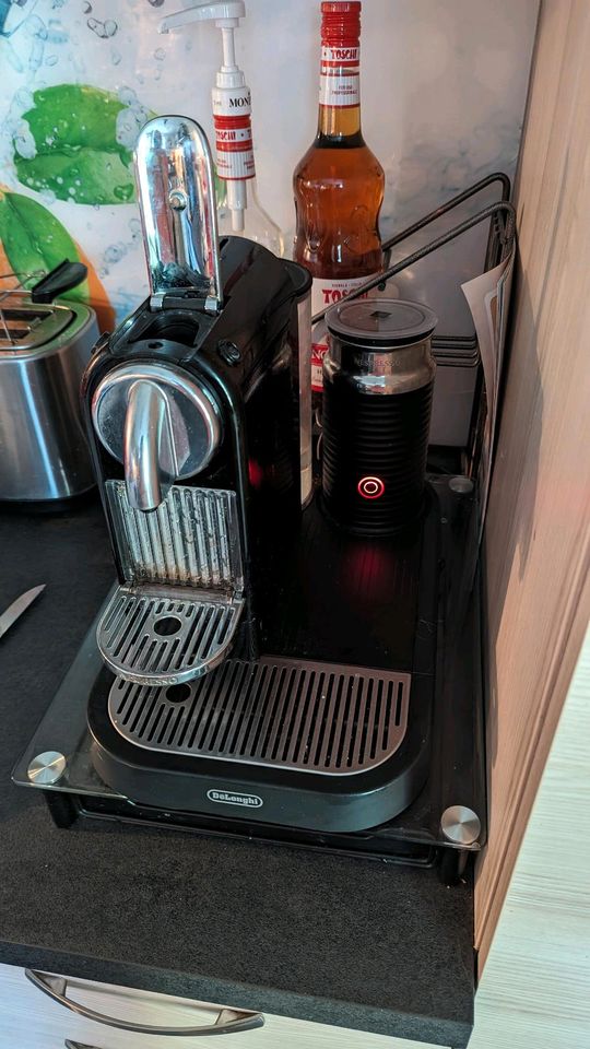 Delonghi Nespresso Maschine in Leipzig