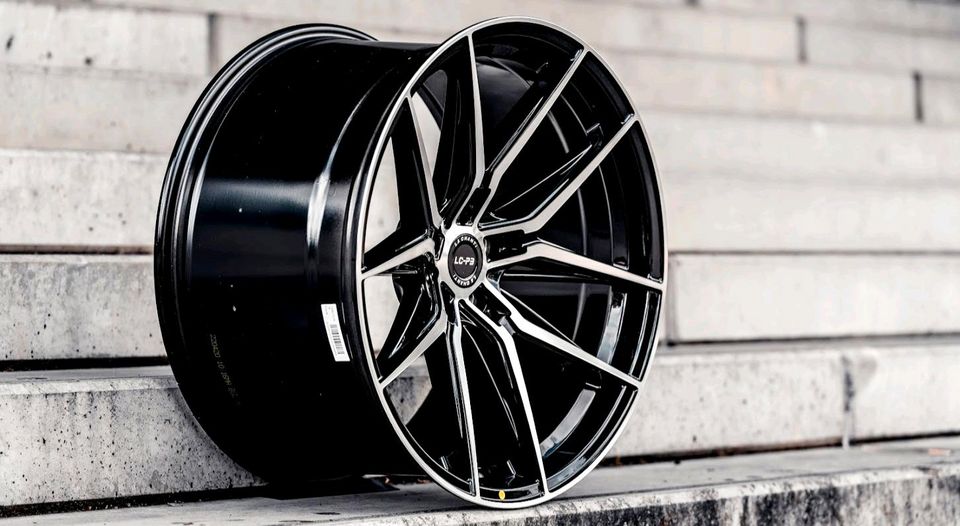 20 Zoll Concave Felgen CLS W218 W219 C257 CL SL 63 AMG GT GLA GLB in Uhingen