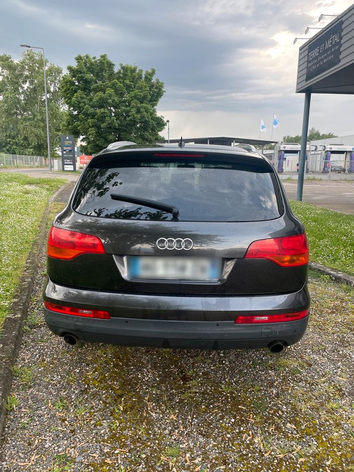 Audi Q7 3.0 tdi in Kehl